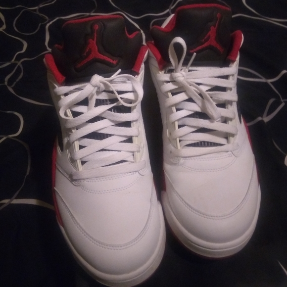 Air Jordan retro 5 - Picture 3 of 5